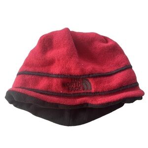 The North Face 100% Merino Wool red & black hat Baby/kids/todder 12 months